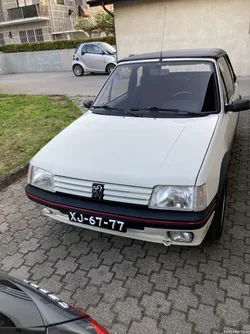 Peugeot 205 CTI 1.6 capota elétrica