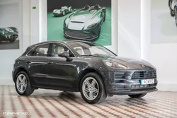 Porsche Macan Standard