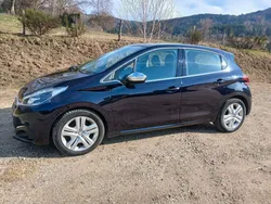 Peugeot 208 distrib neuve 1.6 blue hdi 100ch allure