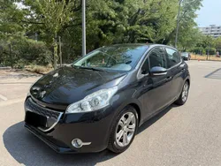 Citadine Peugeot 208 1.6 VTI 120cv 89000km d’ORIGINE CRIT’AIR 1 du 27/06/2012 Allure BVM5