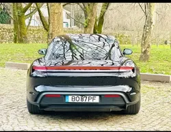 Porsche Taycan Standard