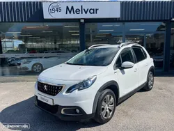 Peugeot 2008 1.2 PureTech Access