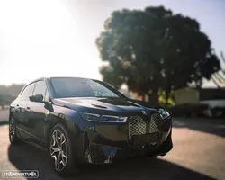 BMW iX xDrive 40