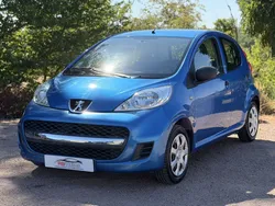 PEUGEOT 107 TRENDY - 80000 kms - 5 PORTES - 2eme MAIN- EMBRAYAGE NEUF