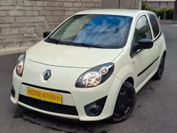 RENAULT TWINGO 2 1.2 16V 75cv eco2 / GARANTIE / TRÈS PROPRE