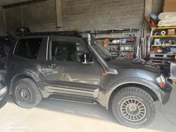 Mitsubishi Pajero 3.2 DI-D GLS