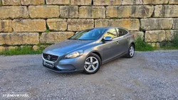 Volvo V40 1.6 D2 Momentum Powershift Eco