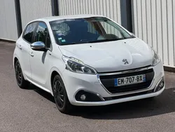 Peugeot 208 1.2 puretech 82 ch probleme moteur
