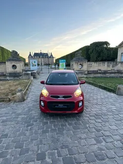 Kia Picanto 1.0i 66CH Finition Active Essence 94 000 km 1 er main ENTRETIEN COMPLET