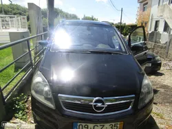 Opel Zafira 1.9 CDTi Cosmo