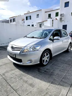 Toyota Auris Exclusivo 1.4 D4D