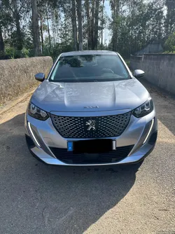 Peugeot e-2008 50kwh ACTIVE PACK