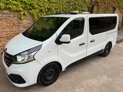A SAISIR TRAFIC 2.0L DCI 145CH. EDC(boîte automatique)GRAND CONFORT PREMIERE MAIN (VASP) suivi GARAGE(vente à MARCHAND)