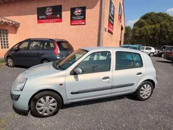 RENAULT Clio 1.4i