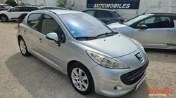 Peugeot 207 1.6 hdi 110 cv POUR EXPORT 5 portes "Embrayage + distribution + amortisseurs remplacées"