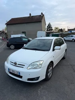 Toyota Corolla 1.4 D4D 90CV BOITE AUTOMATIQUE