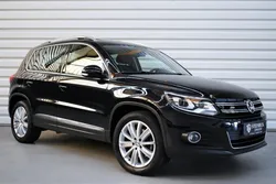 Volkswagen Tiguan CUP R-LINE 160 CH BVM - TOIT PANORAMIQUE PHARES BI-XÉNON SIÈGES CHAUFFANTS CAMÉ...