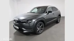 Mazda MX-30 e-SKYACTIV Makoto Urban Expression