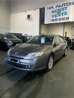 Renault Laguna III 2.0 DCi 150cv