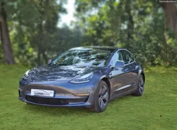 Tesla Model 3 Long-Range Dual Motor