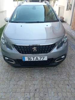 Peugeot 2008 1.2 style