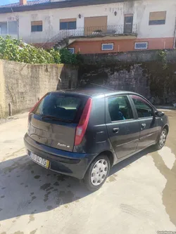 Fiat Punto .