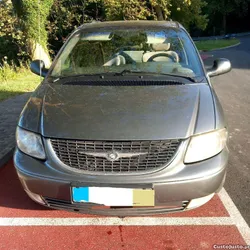 Chrysler Grand Voyager yn37,03