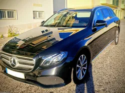 Mercedes-Benz E 220 D