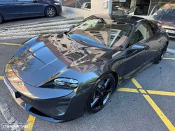 Porsche Taycan Turbo