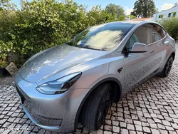 Tesla Model Y Long Range Tração Integral