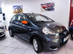 Toyota Aygo 1.0 st