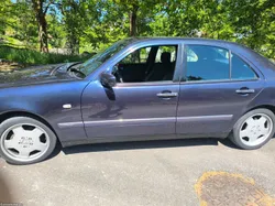 Mercedes-Benz E 250 250 TD