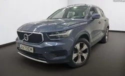 Volvo XC40 T2 Momentum Plus