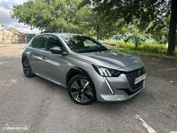Peugeot e-208 50 kWh GT Pack
