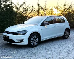 VW e-Golf Standard