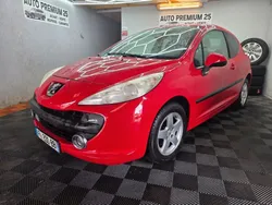 Peugeot 207 1.4 essence 75 ch trendy ct ok