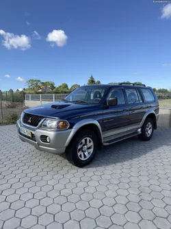 Mitsubishi Pajero sportwagon 2.5td GLS 4x4