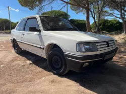 Peugeot 309 Coupé