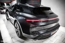 Porsche Taycan Sport Turismo Standard
