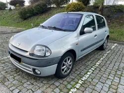 Renault Clio 1.9d 5 lugares