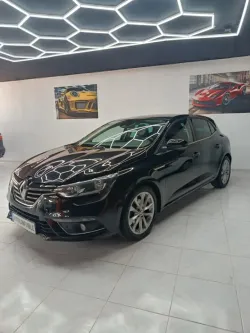 Renault Megane S.T. 1.2 TCe Energy Life 74kW