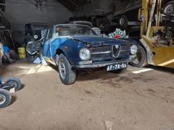 Alfa Romeo  1600 GT junior