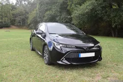 Toyota Corolla 1.2T Comfort + P.Sport