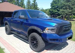 Dodge RAM 1500 Classic Big Horn Crew Cab 5.7 V8 HEMI 4x4