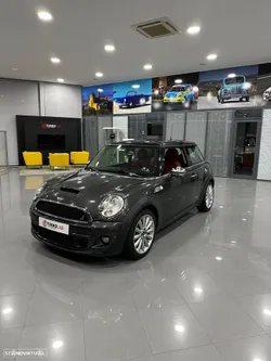 MINI 3 Portas Cooper SD