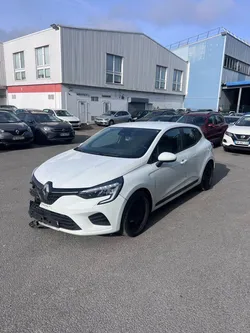 Renault clio essence 2022 endommagé CARTE GRISE OK ✅