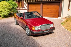 Mercedes-Benz 300 CE-24 Cabriolet Sportline - Très bel état - Kilométrage certifié - Capote neuve - Garantie