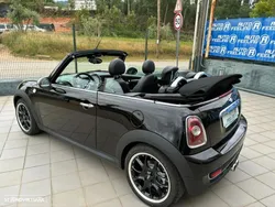 MINI Cabrio