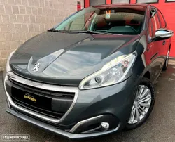 Peugeot 208 82 PureTech Style