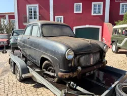 Ford  Consul Standard Four Saloon   1952